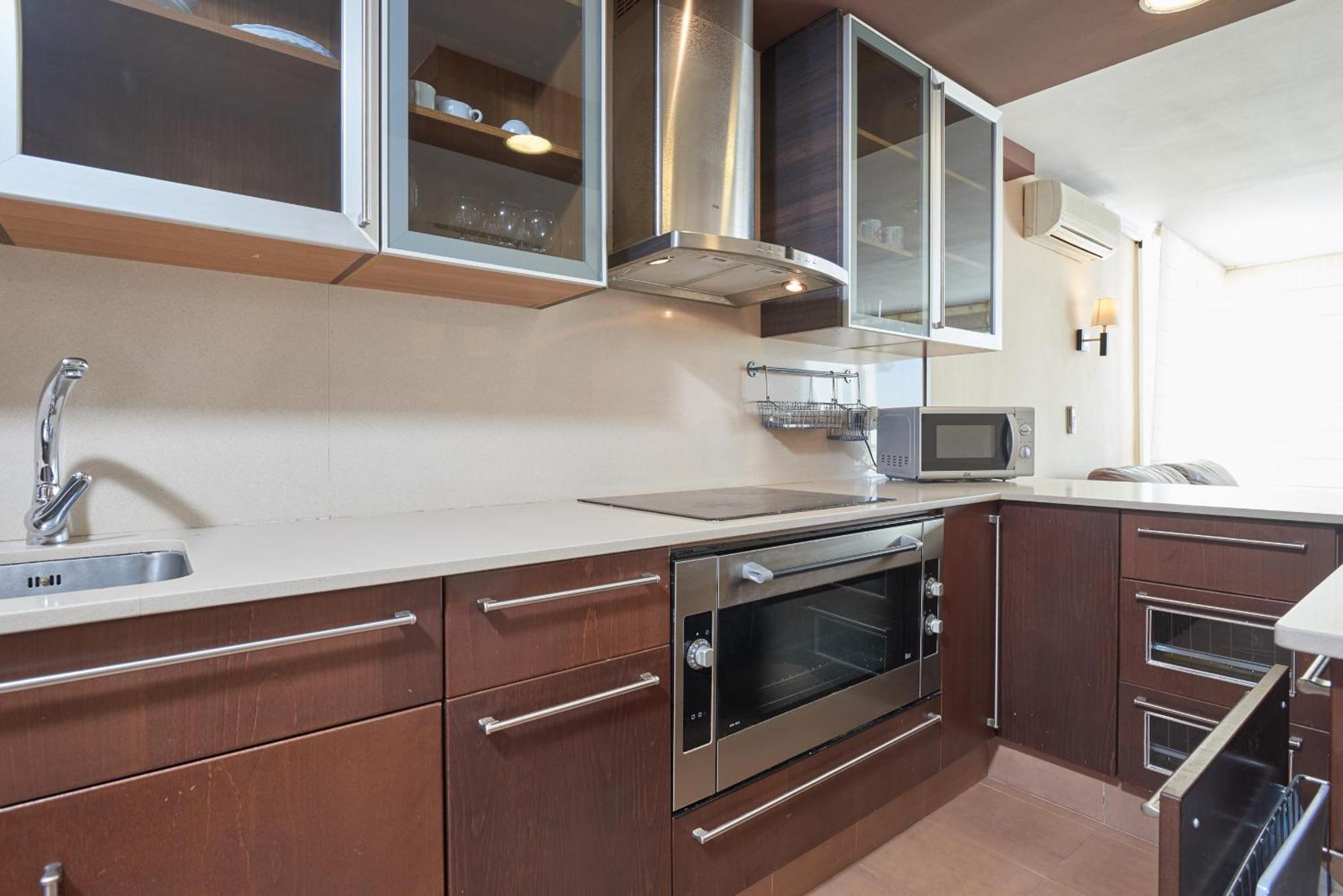 Ferienwohnung DIFFERENTFLATS Rubens Salou Zimmer foto