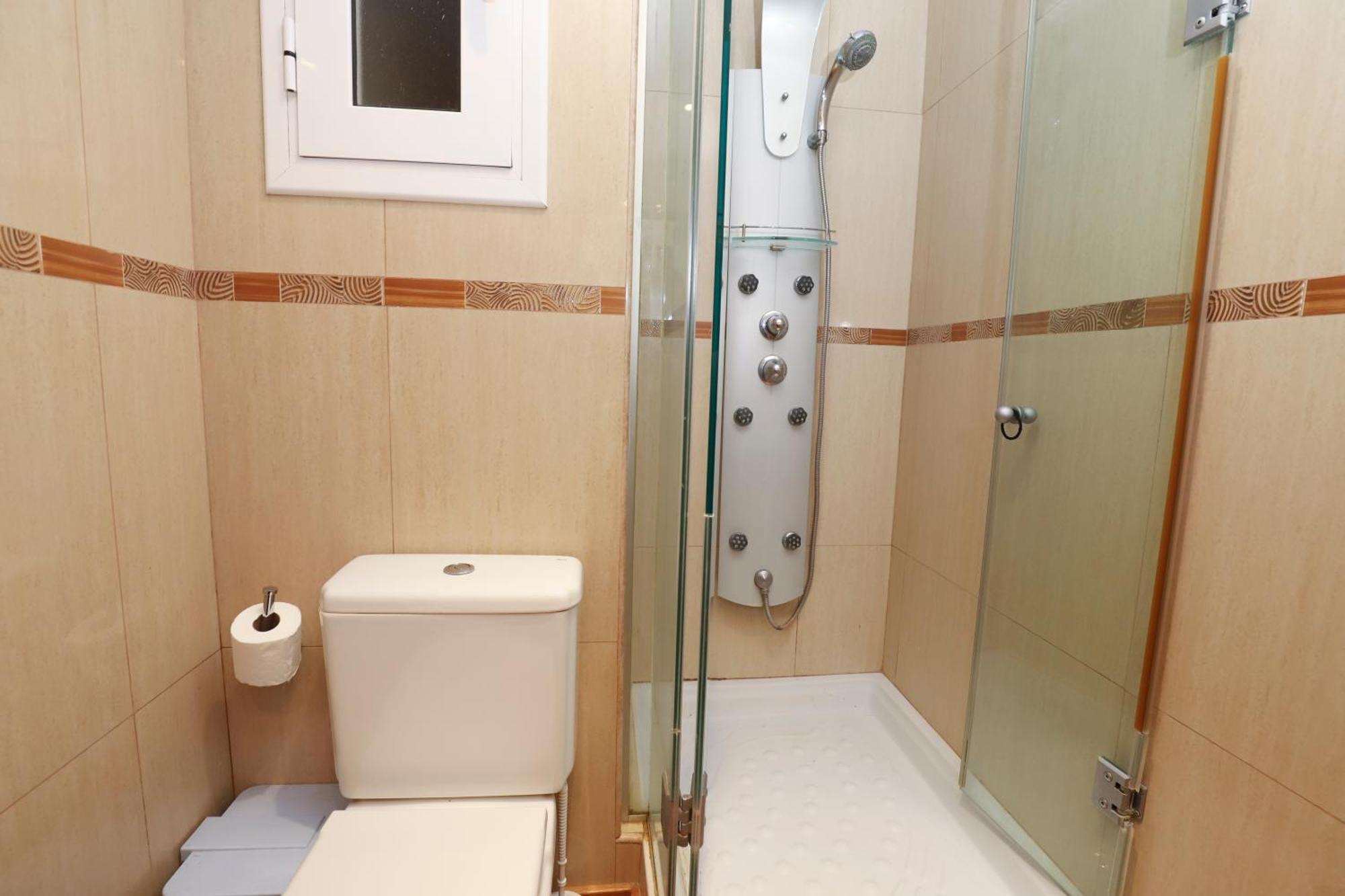 Ferienwohnung DIFFERENTFLATS Rubens Salou Zimmer foto